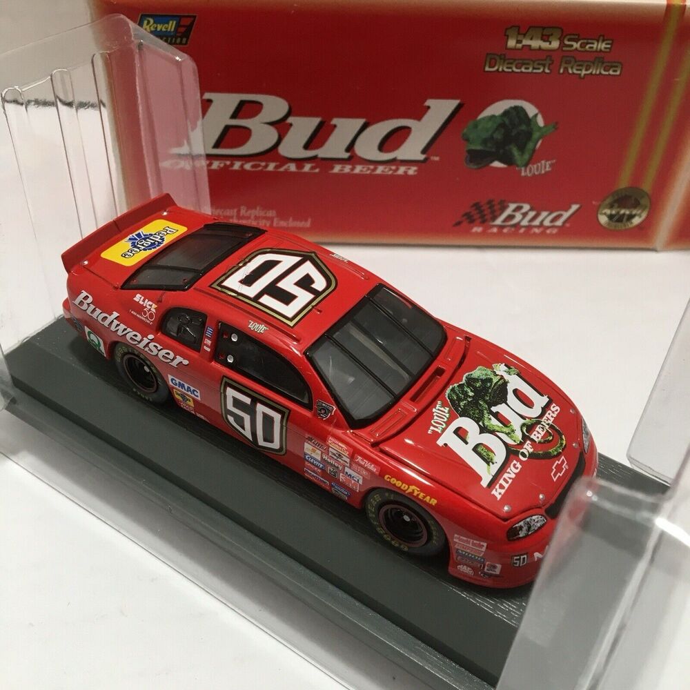 Revell Collection Dale Earnhardt Jr. Bud Racing 1/24 Die Cast Budweiser Nascar